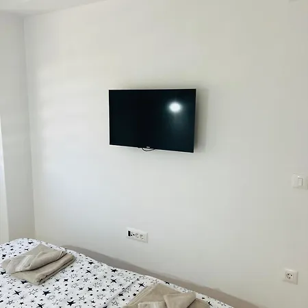 A1 Apartment *